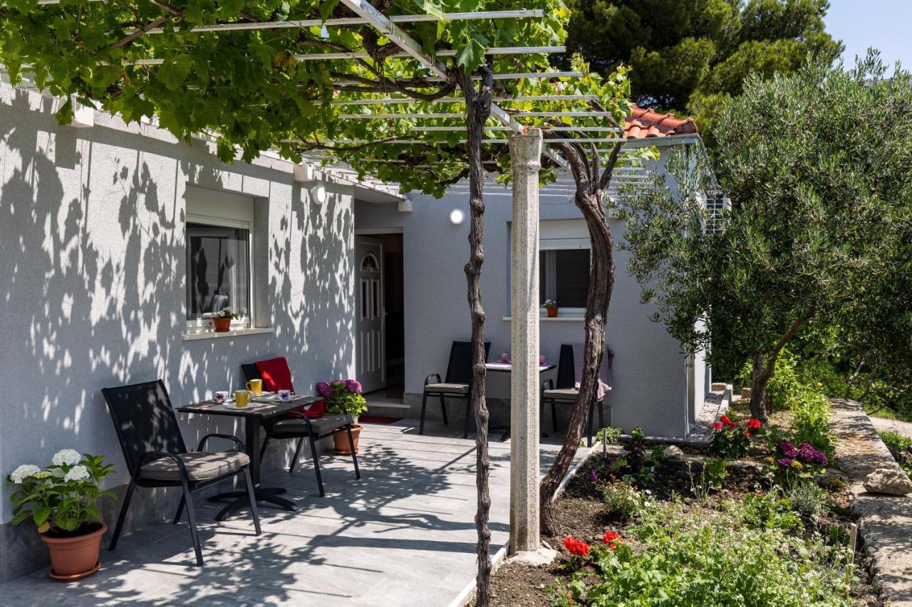 Roza Apartment