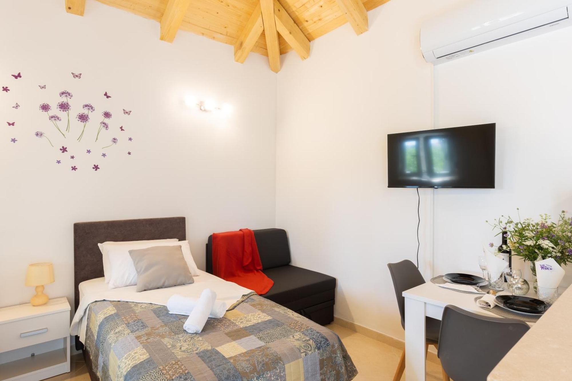 Apartment Roza Mlini